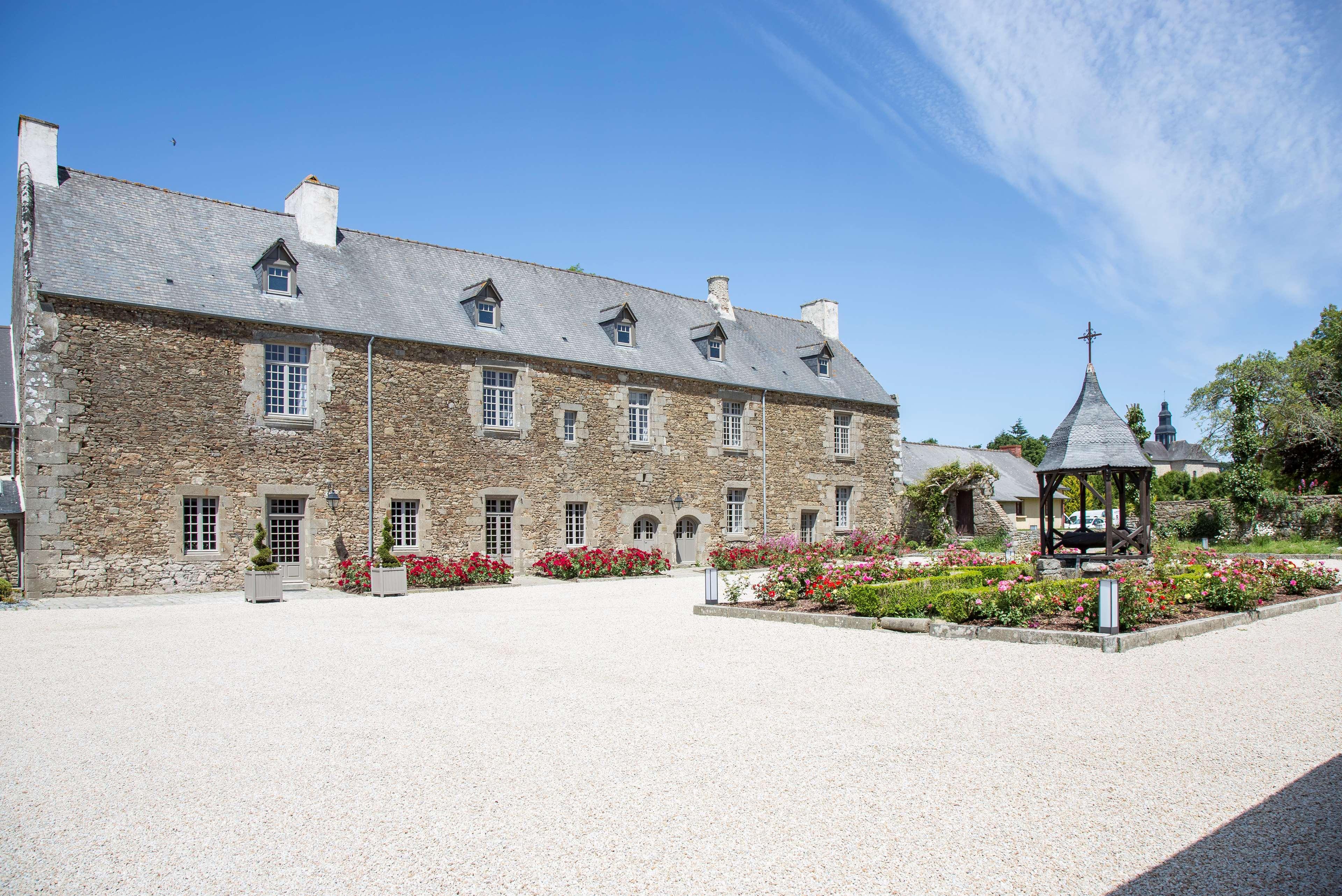 Hotel De L'Abbaye Le Tronchet  المظهر الخارجي الصورة
