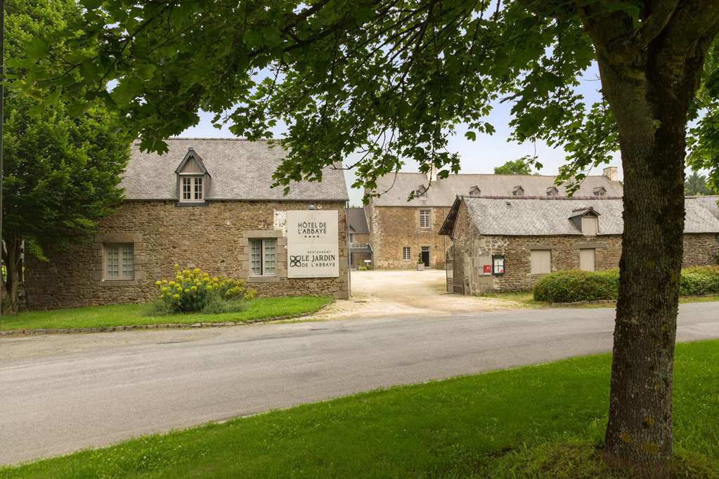 Hotel De L'Abbaye Le Tronchet  المظهر الخارجي الصورة